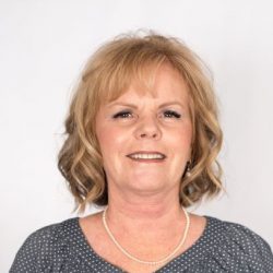 SUZANNEROBBINS Suzanne Robbins